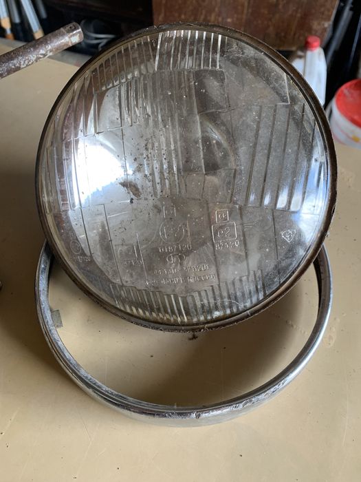 Фары ВАЗ 2101 целые