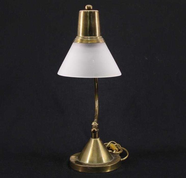 Candeeiro de mesa