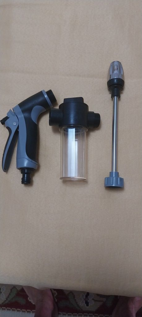Pistola de alta pressão nova com recipiente para detergente