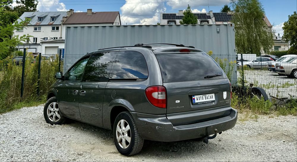 Chrysler Grand Voyager 2.5 CRD * 7-Osob * Klima * 2005 * Skóry * Hak