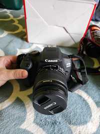 Aparat lustrzanka Canon EOS 2000D