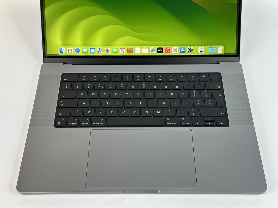 MacBook Pro 16 2021 16 M1 Pro 32 GB 512 GB SSD MDM