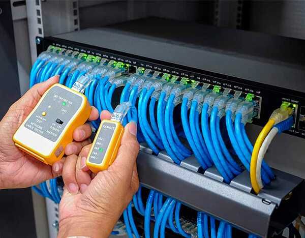 Компьютерные сети. Розварка оптики. Wi-Fi точки. Монтаж и наладка СКС.
