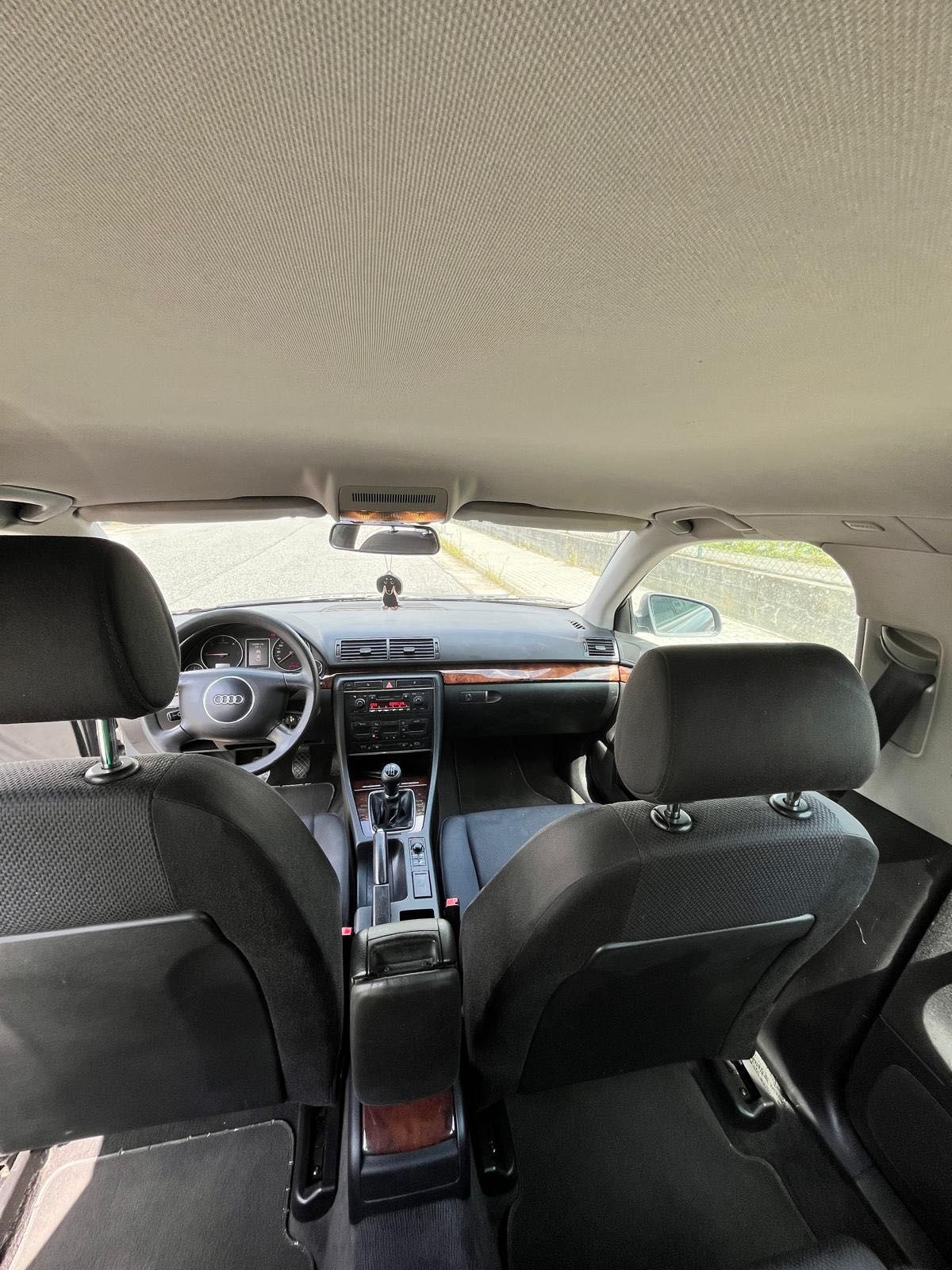 carrinha Audi A4 Avant, ano 2001,