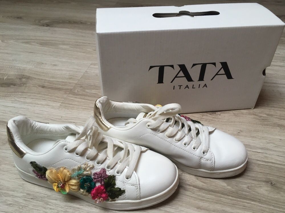 Trampki , sneakersy firmy Tata Italia, białe w kwiaty