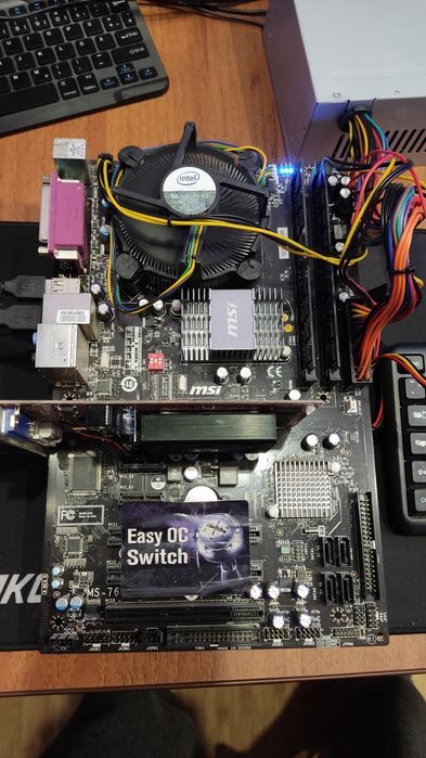 Intel core 2 quad 9550+msi p41t+4gb+video