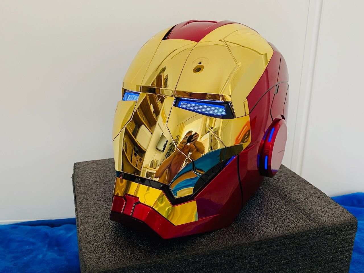 Real, electric Iron Man mask + costume with lasers, lights and voice