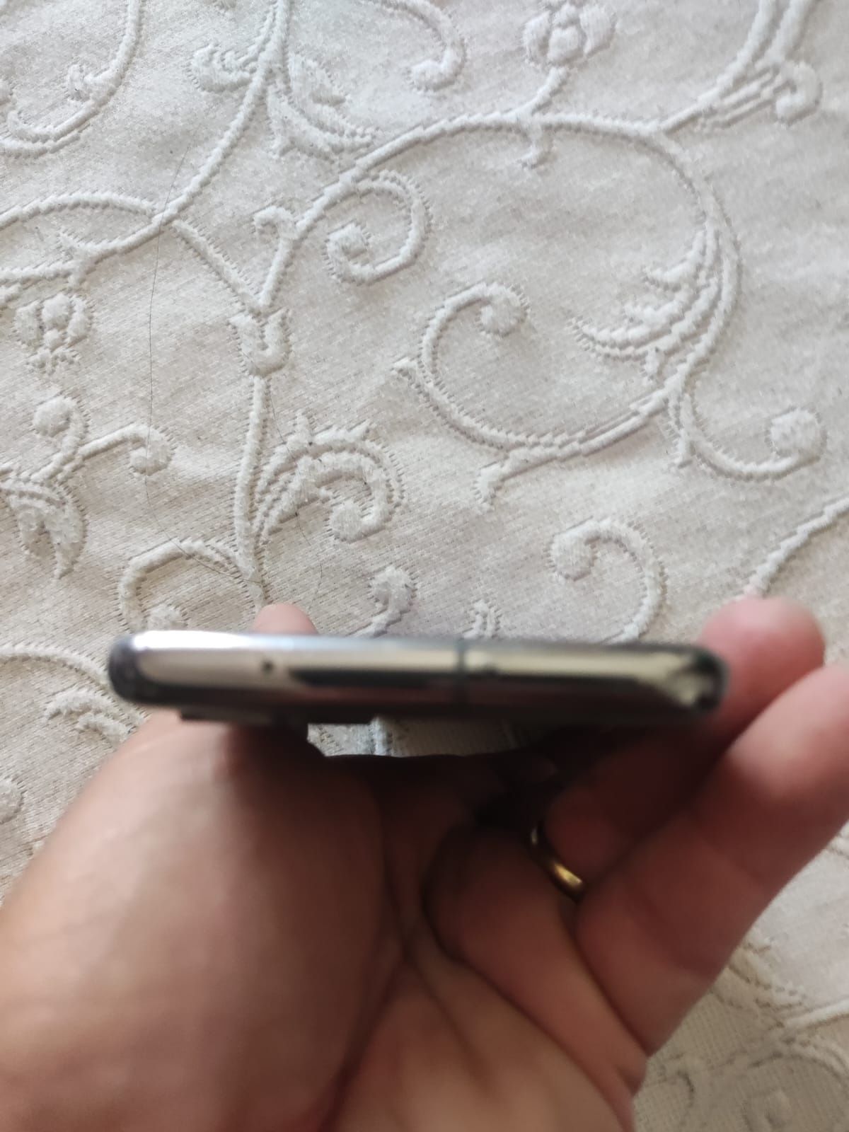 Samsung s20 8/128