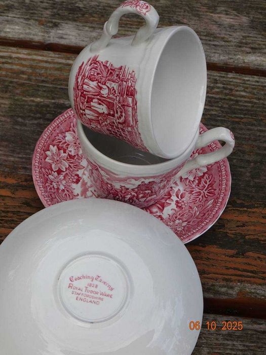 Чайний набір з Британії Tudor Waves