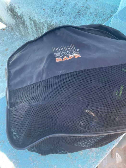 Arnes para escalada ou trabalhos em altura