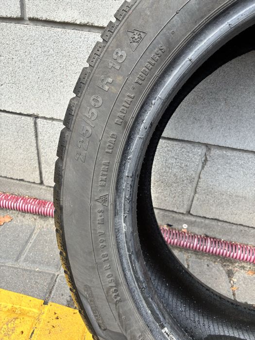 225/50 R18 Continental ContiWiner Contact Run Flat