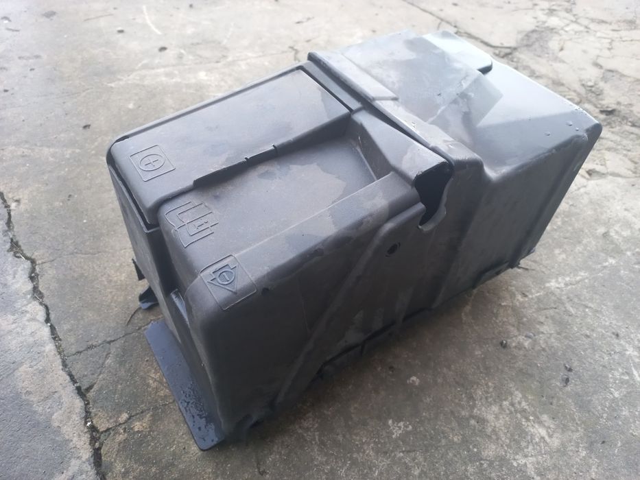 Obudowa akumulatora ford s-max galaxy