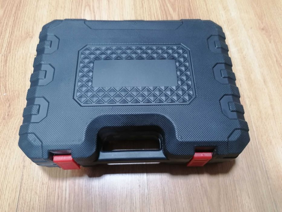 Wiertarko- wkrętarka Bartimex  2x 2Ah zestaw