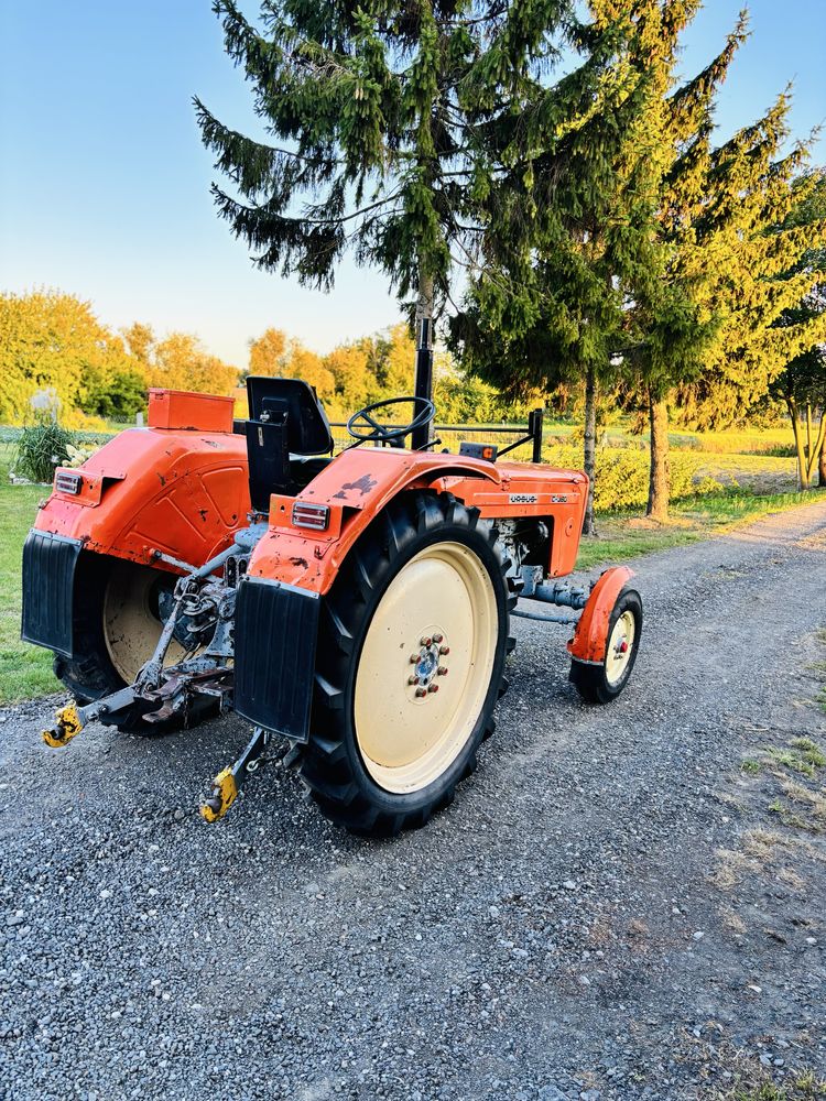 Traktor Ursus C-360