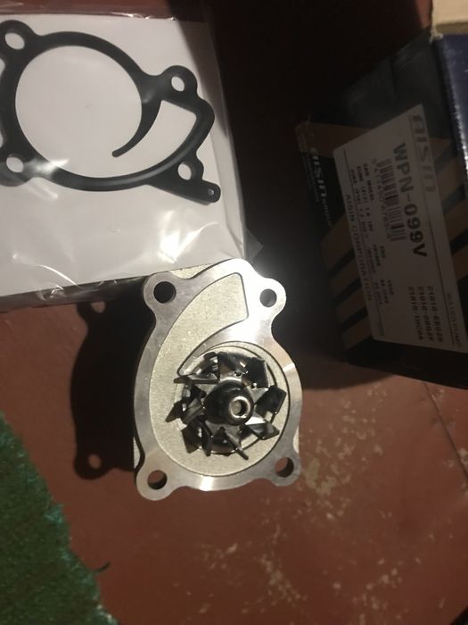 Помпа водяна рено, дачія двигун 4HM