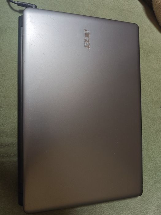 Ноутбук Acer Aspire E1 532G