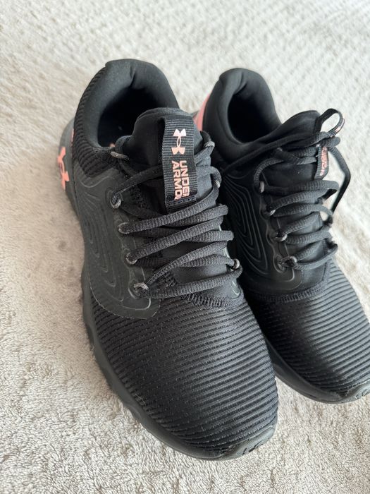 Кросівки Under Armour