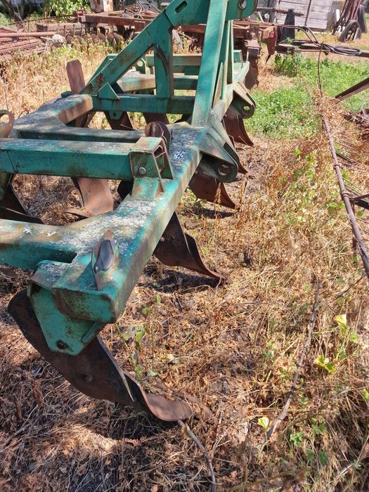 ГР-4.3. Білоцерковмаз. Глибокороспушувач. Чизель.