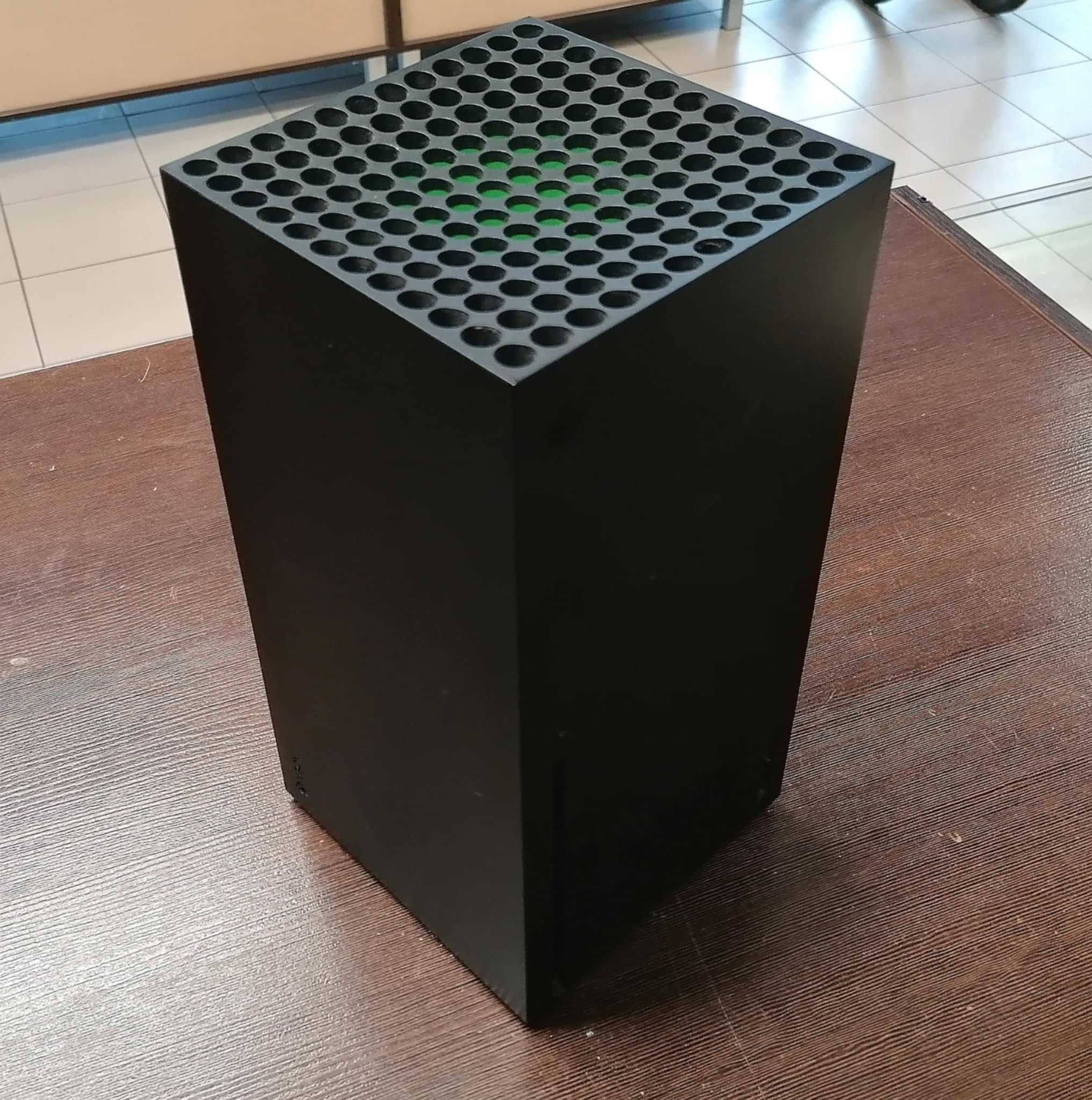 Konsola Microsoft Xbox Series X 1TB + Pad