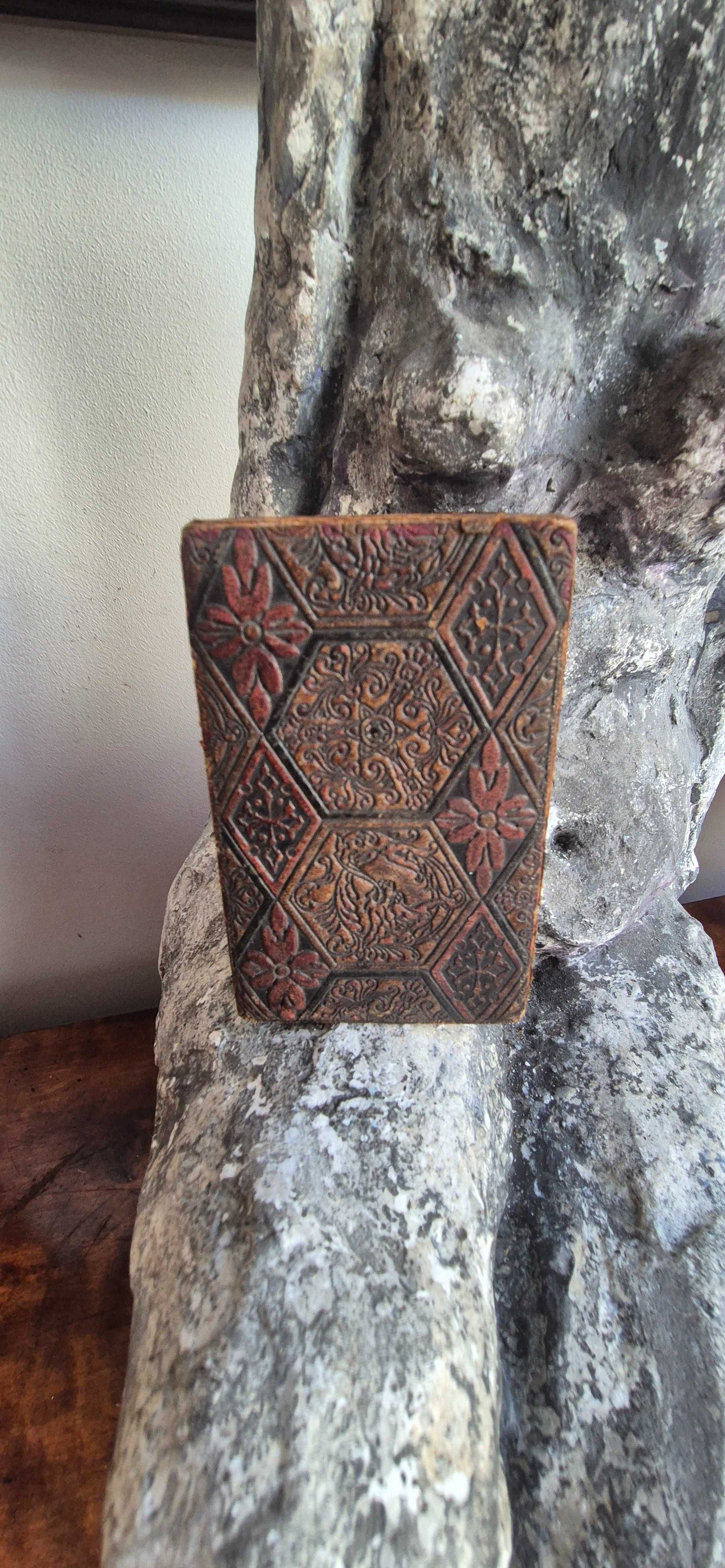 Pudełko kasetka pojemnik skóra antyk vintage zabytek dekor boho