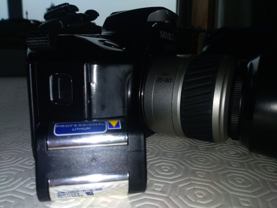 Máquina fotográfica Minolta