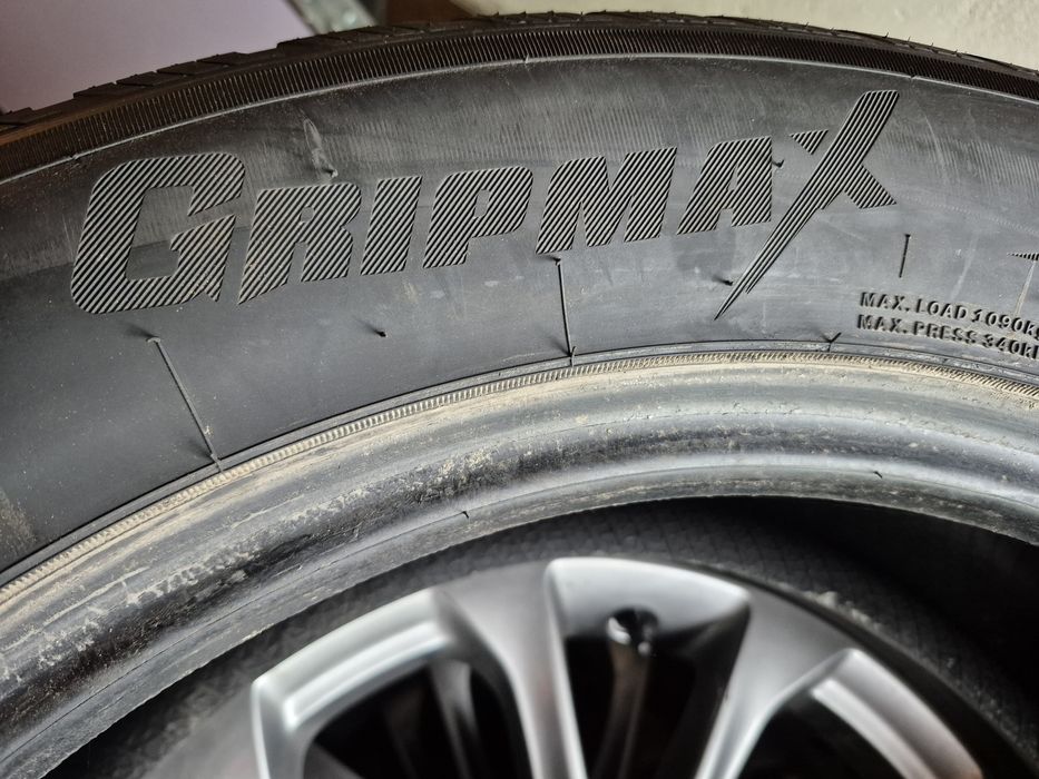 Opony wielosezonowe Gripmax 265/50 R20