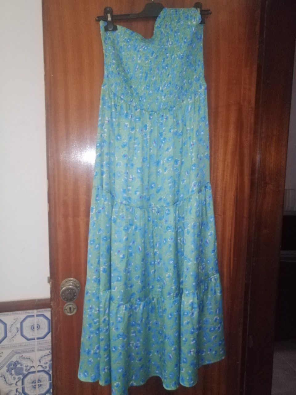 Vestido de uma alsa