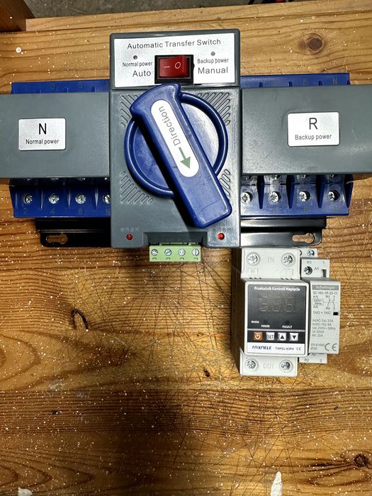 Falownik Hybrydowy Sofar Solar  Hyd 3000-ES