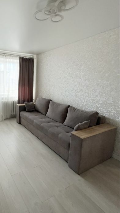 Продам диван в гарному стані б/в
