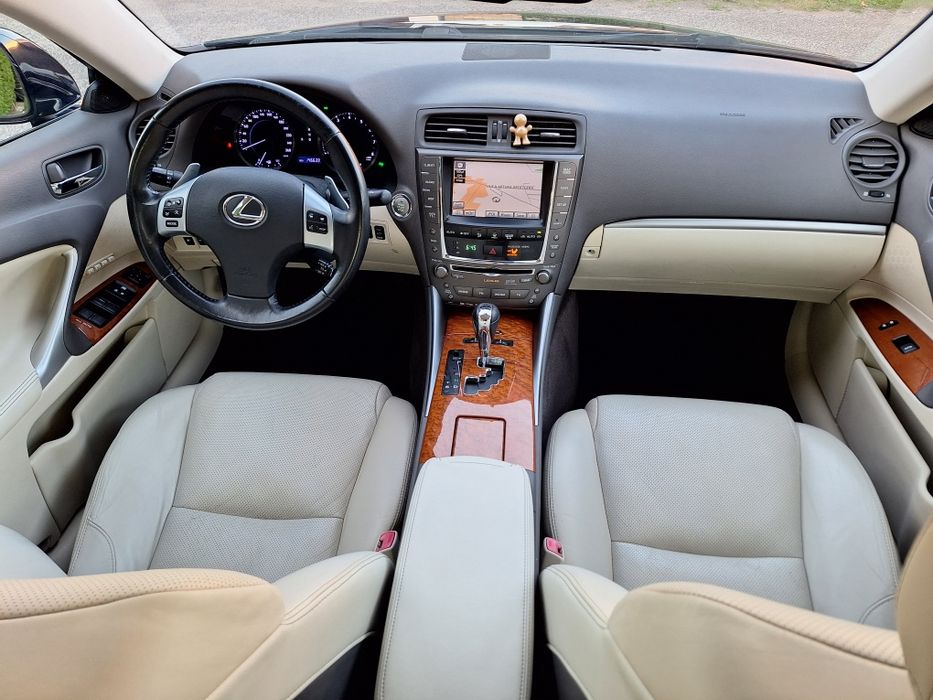 LEXUS IS250 II Lift*Xenon*ML Audio*Kamera*Navi*Wentyl fotele*REJ PL