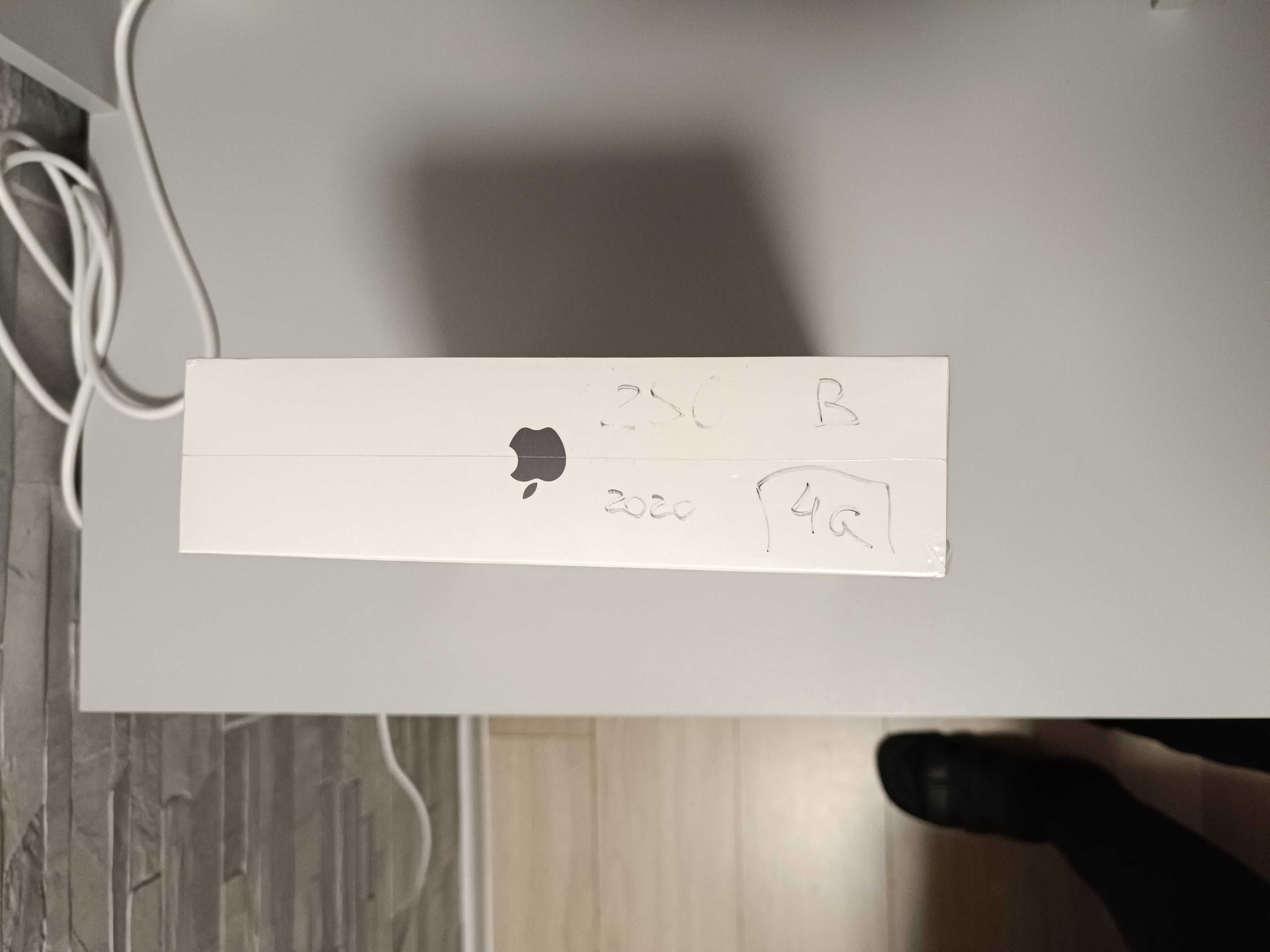 ipad pro 11-inch (2nd generation) wi-fi + cellular 256gb
