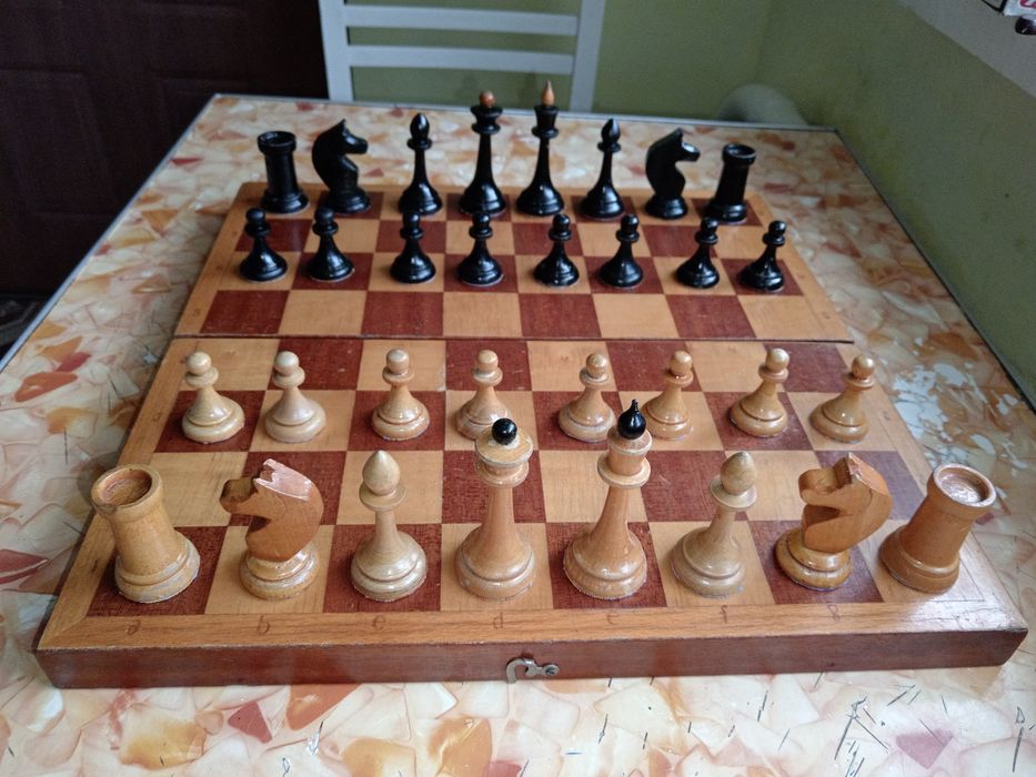 Шахмати радянські , дошка 40х40 см