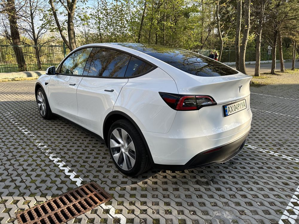 Tesla Model Y Long Range 82kWh 2021