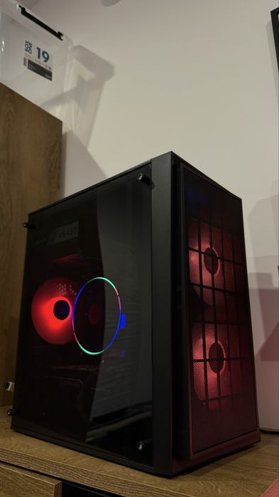 Komputer i5/8GB/256GB karta amd 4GB