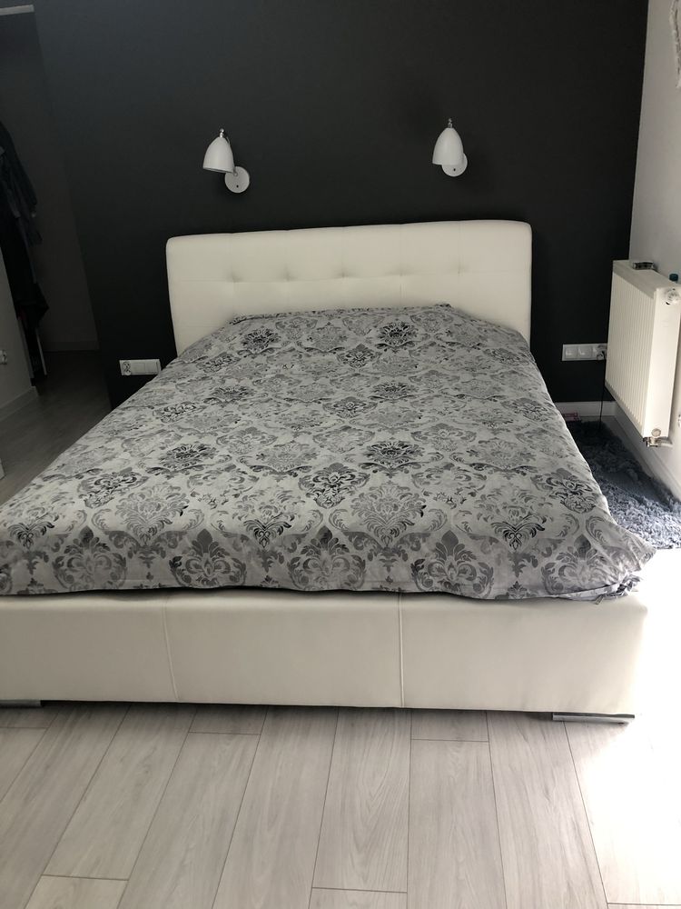 Łóżko sypialniane pod materac 160/200 białe