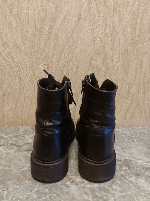 Женские зимние ботинки р. 36