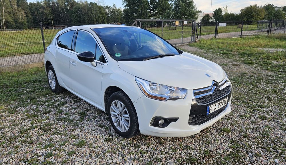Citroen DS4 1.6 HDI Biała perła 5 drzwi stan bdb