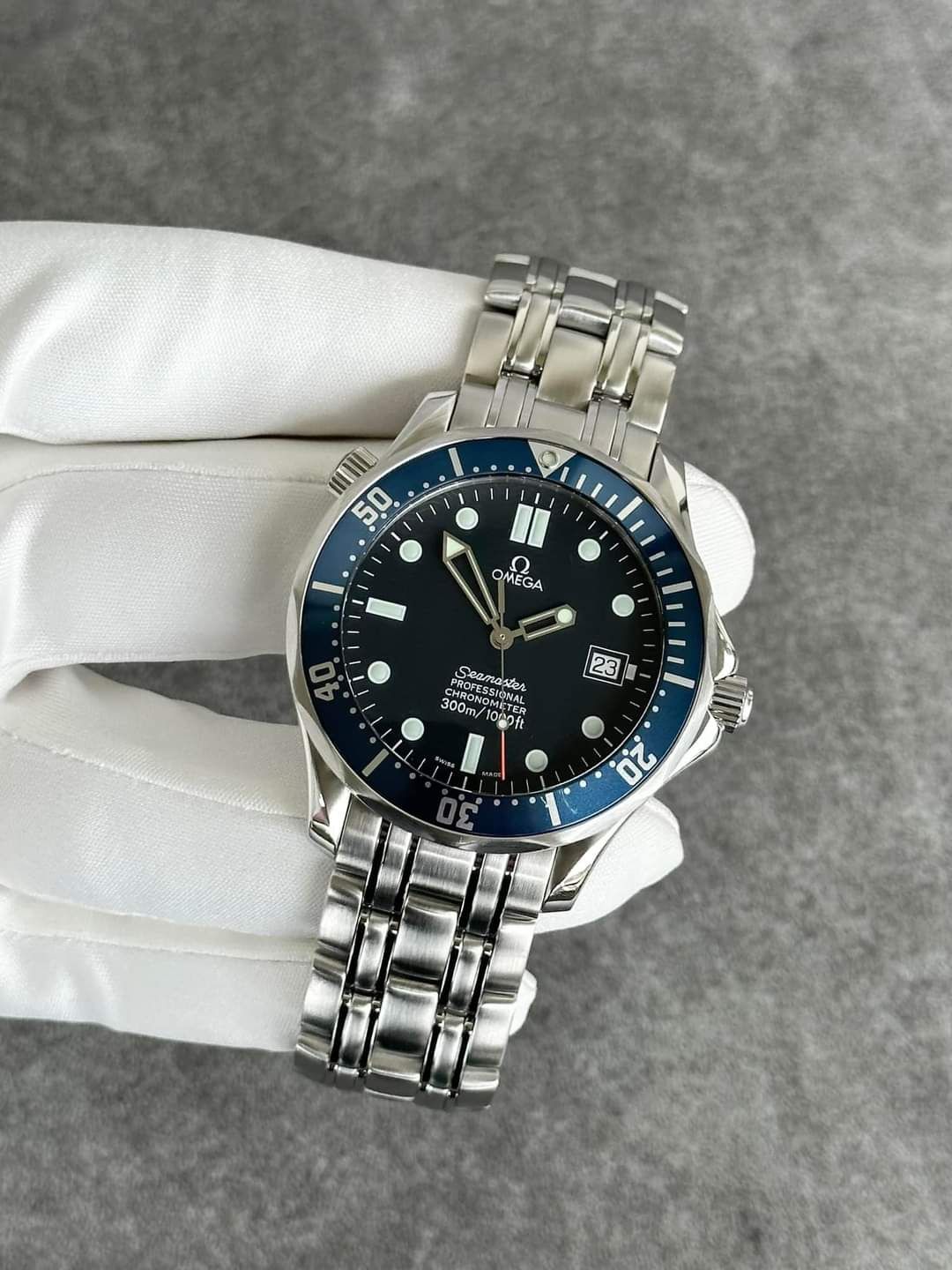 Omega Seamaster 300 m. Bond. Idealny Stan.