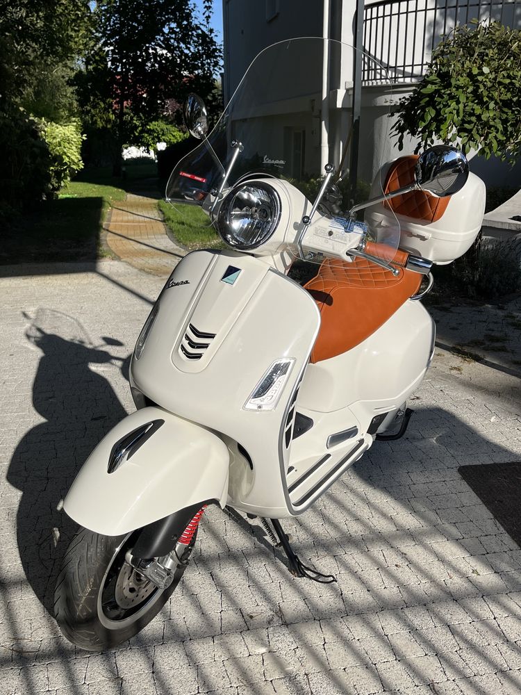 Sprzedam skuter Vespa GTS super 125