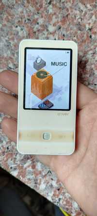 МП 3 плеер MP3 player Iriver e300