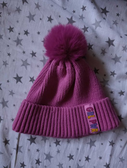 Шапочка на дівчинку