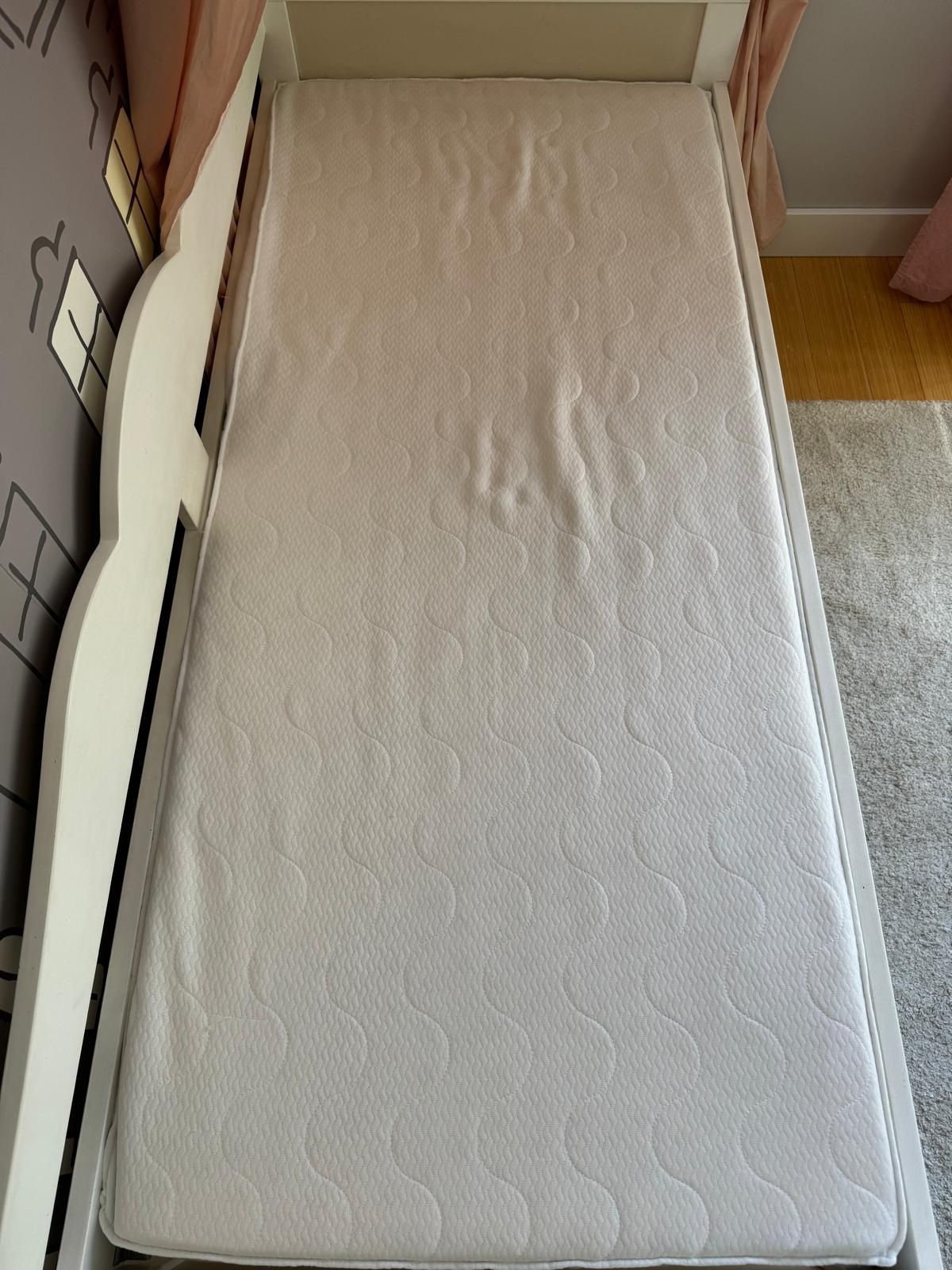 Ikea Hensvik 160x70cm wraz z materacem Vitmat