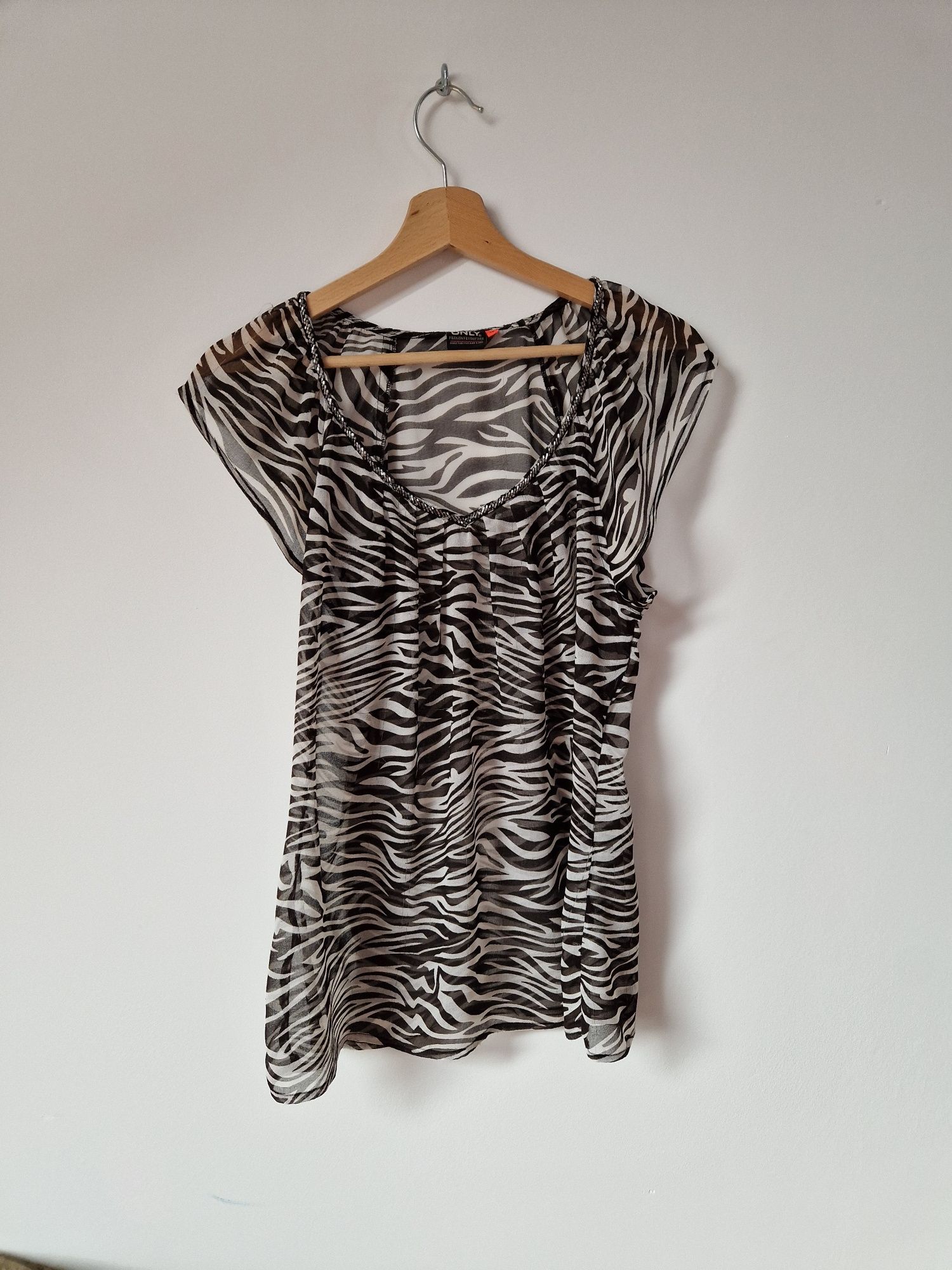 Czarna bluzka prześwitująca zebra ONLY 38
