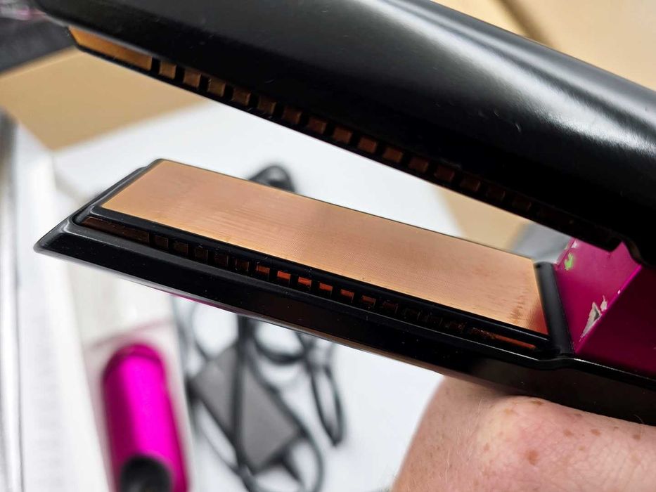 Prostownica bezprzewodowa DYSON Corrale HS03 |Plus Lombard Kłodzko