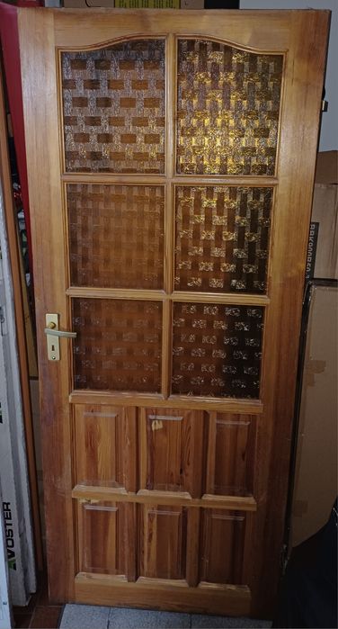 Drzwi drewniane sosnowe pełne 80P