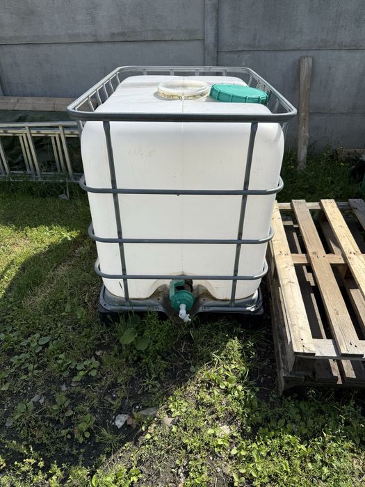 Zbiornik na wode 600 litrów, czysty od nowowci woda pitna