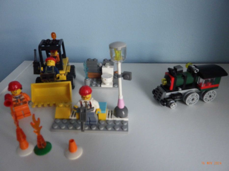 Lego – estação Polícia + obra + comboio