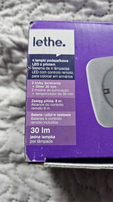 LETHE Zestaw lampek podszafkowych LED z pilotem 4 szt