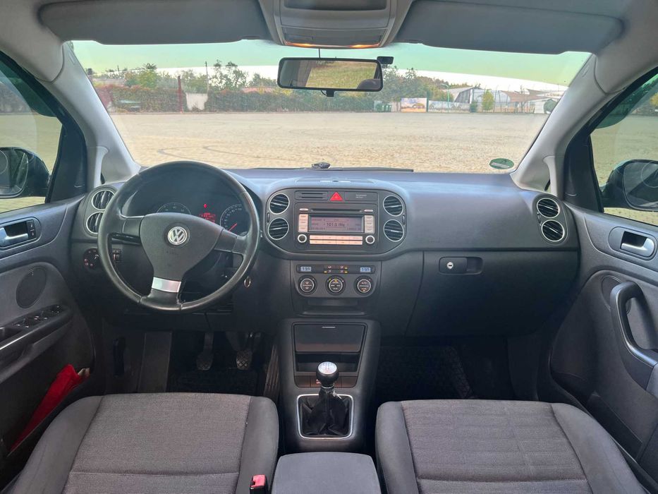 Volkswagen Golf 5 Plus 1.6 MPI