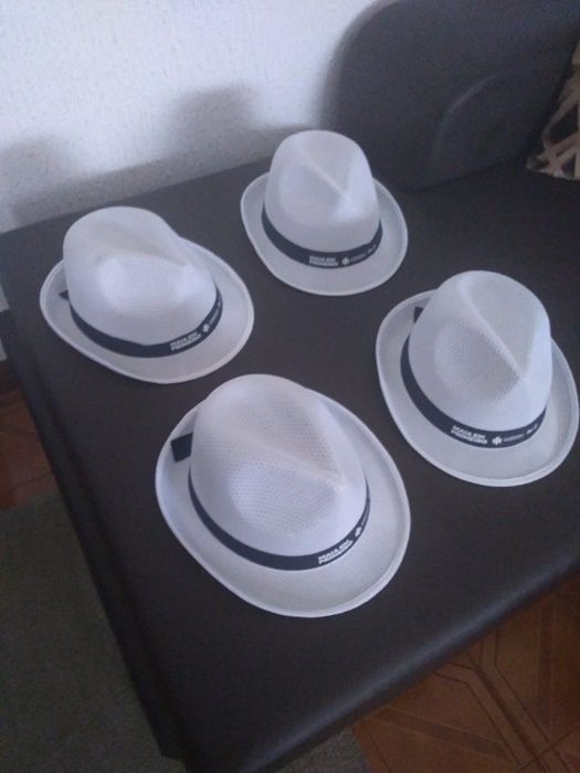 conjunto 9 chapéus